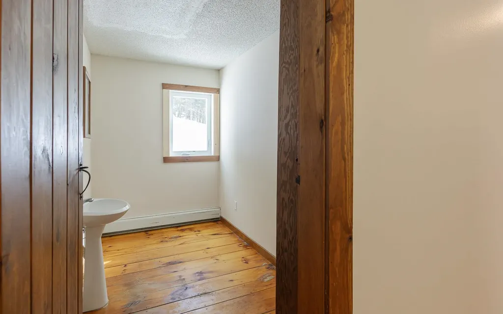 140 Tully Brook Road Richmond NH 03470