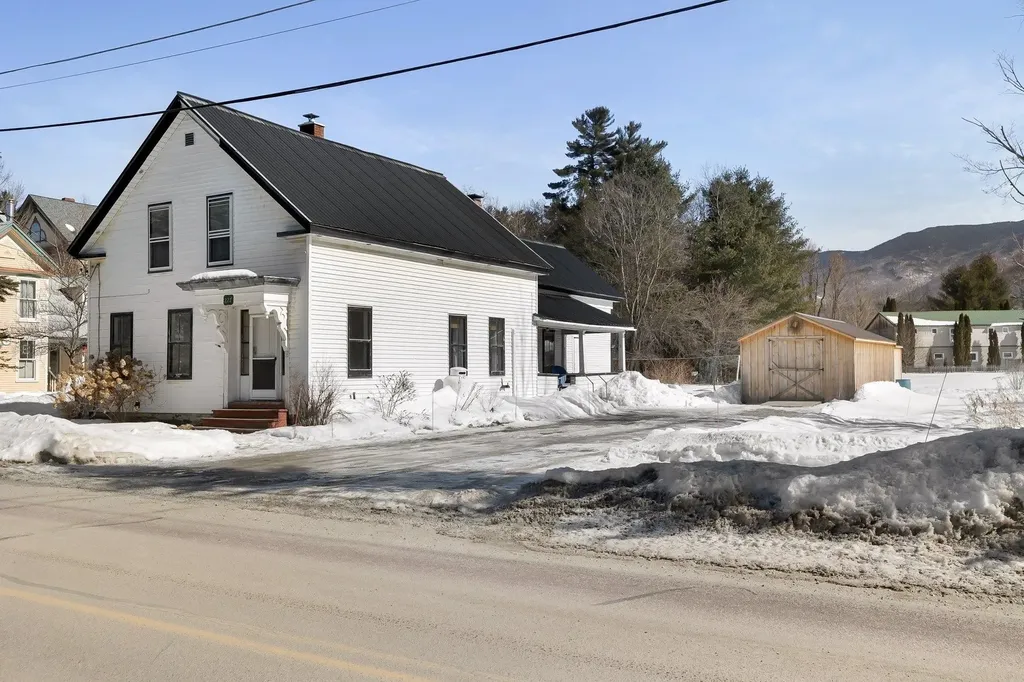 227 Hollow Road Waterbury VT 05677