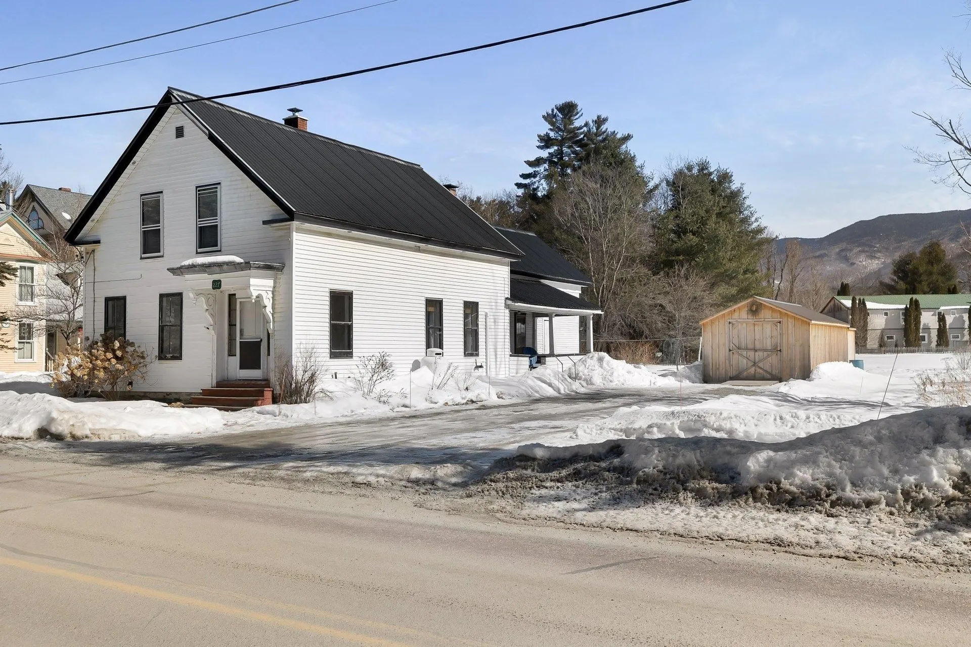 227 Hollow Road Waterbury VT 05677