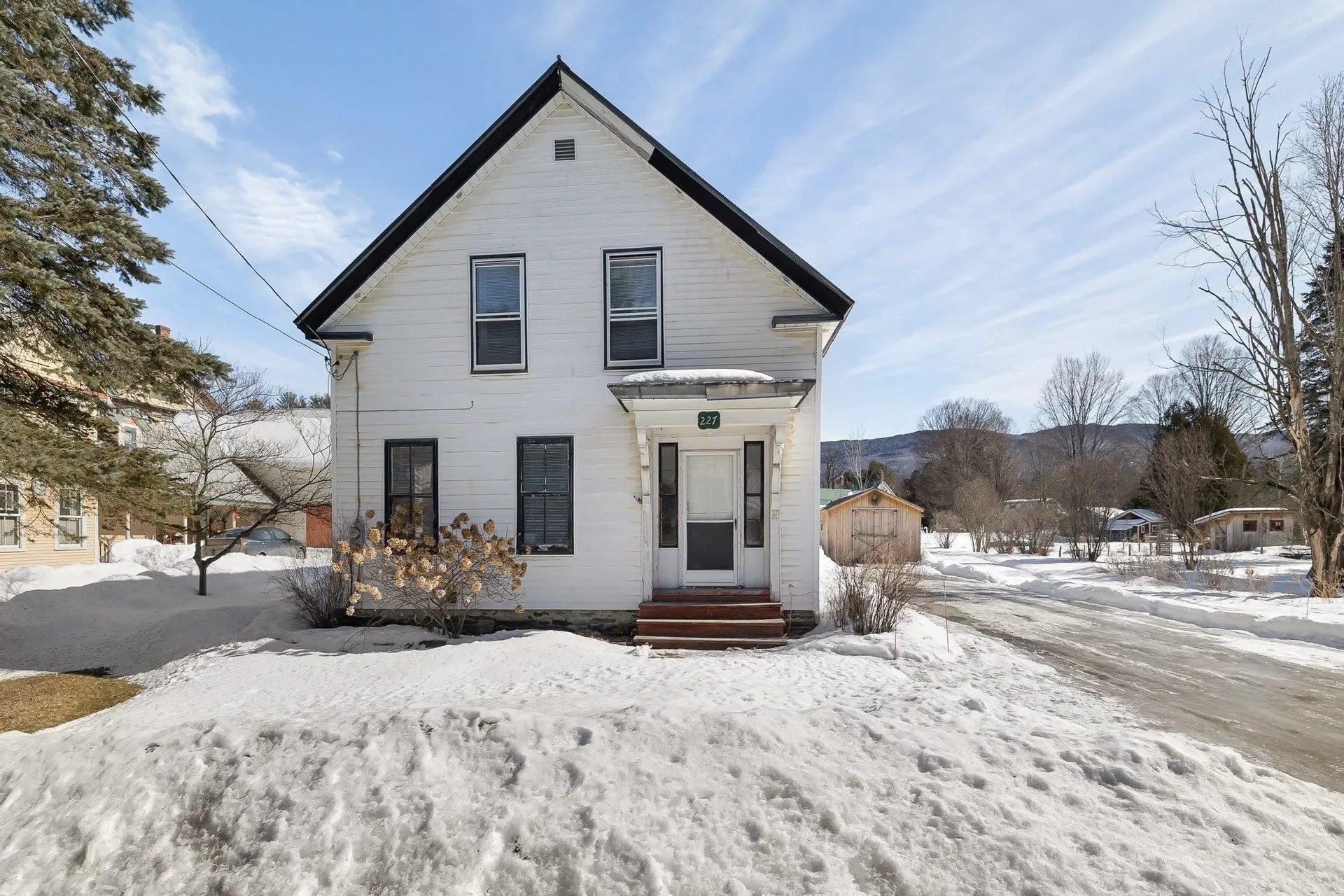 227 Hollow Road Waterbury VT 05677