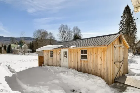 227 Hollow Road Waterbury VT 05677