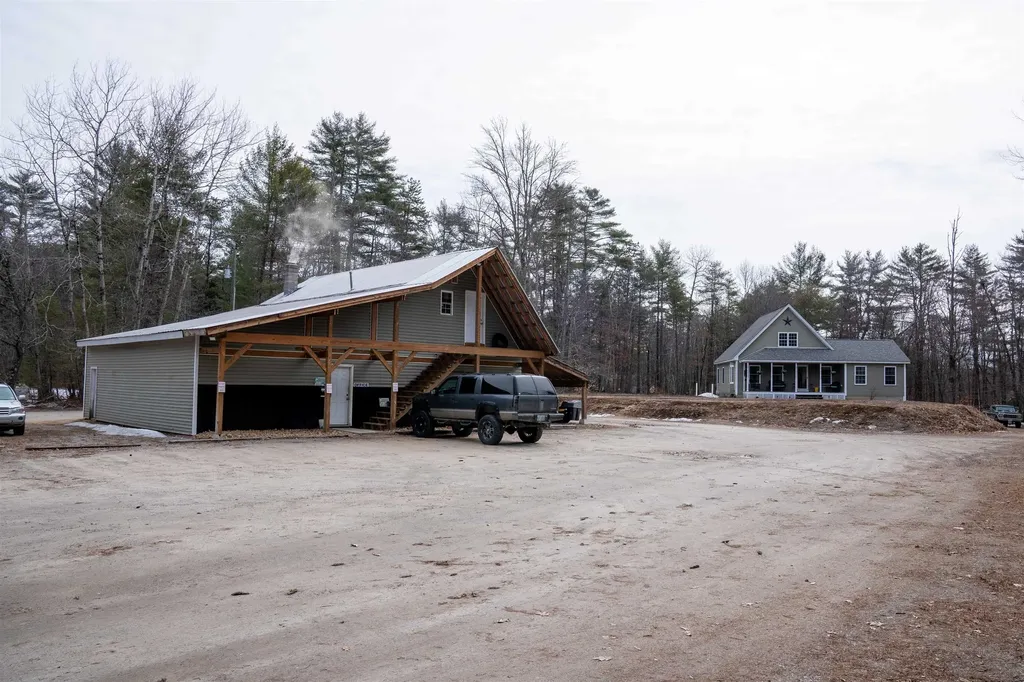 60 Chichester Road Loudon NH 03813