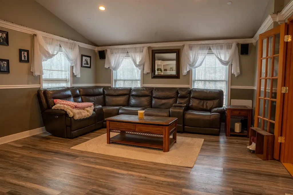 60 Chichester Road Loudon NH 03813