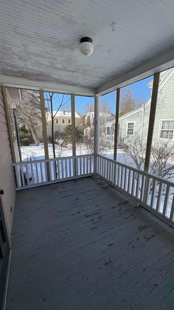 274 Ray Street Manchester NH 03104