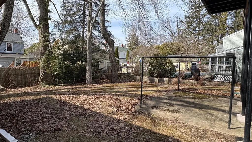 274 Ray Street Manchester NH 03104