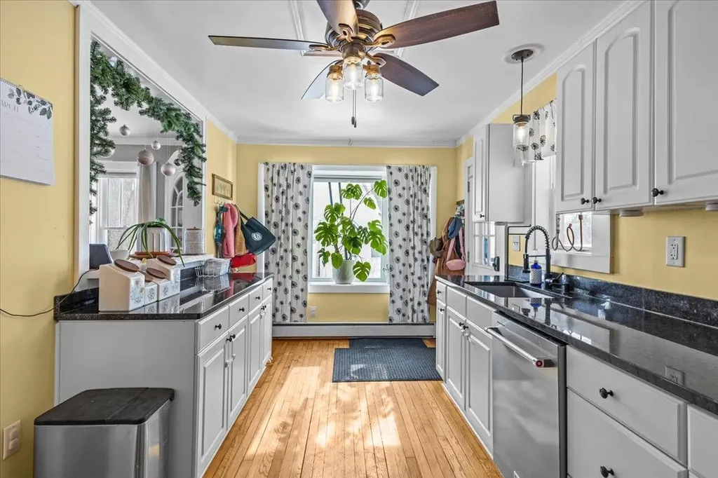 205 Us Route 2 Grand Isle VT 05458