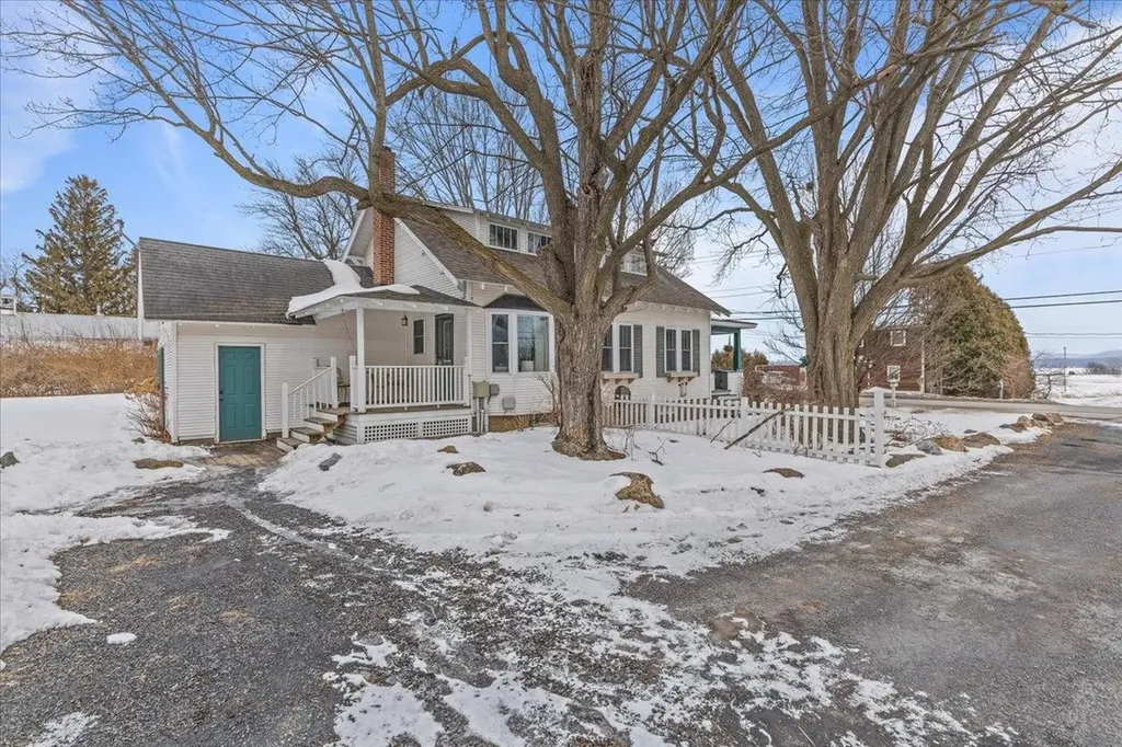 205 Us Route 2 Grand Isle VT 05458