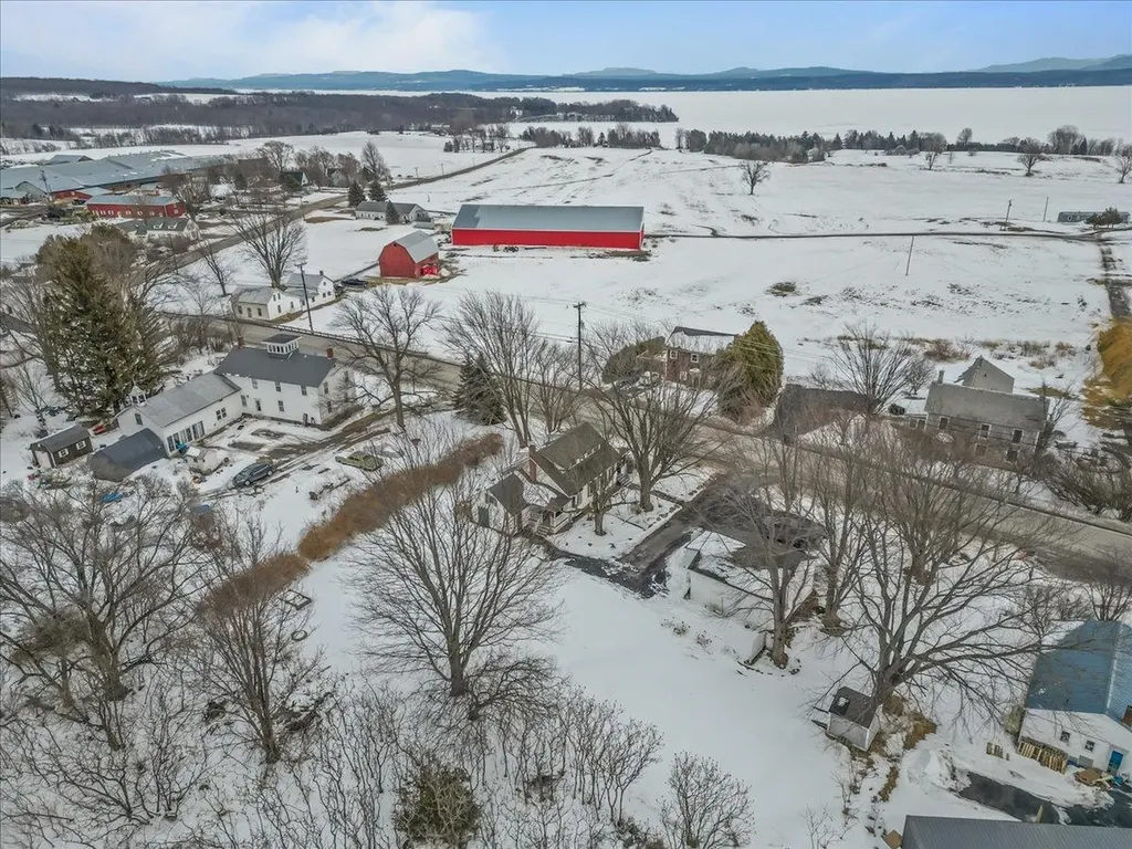 205 Us Route 2 Grand Isle VT 05458
