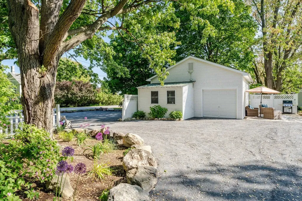 205 Us Route 2 Grand Isle VT 05458