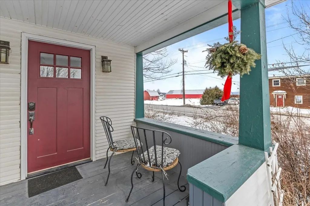 205 Us Route 2 Grand Isle VT 05458