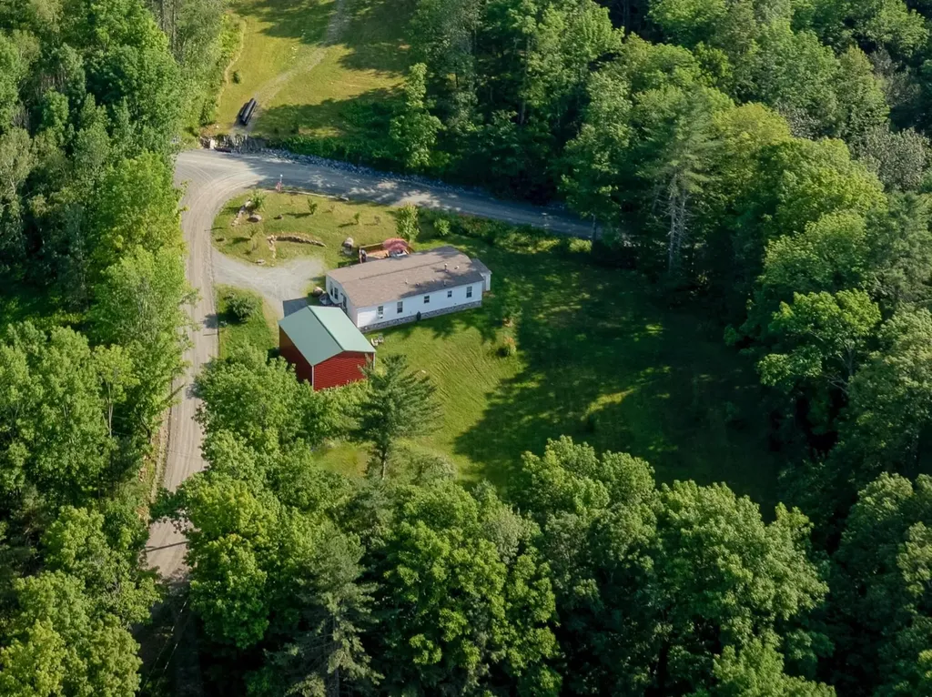 11 Clement Drive Landaff NH 03585