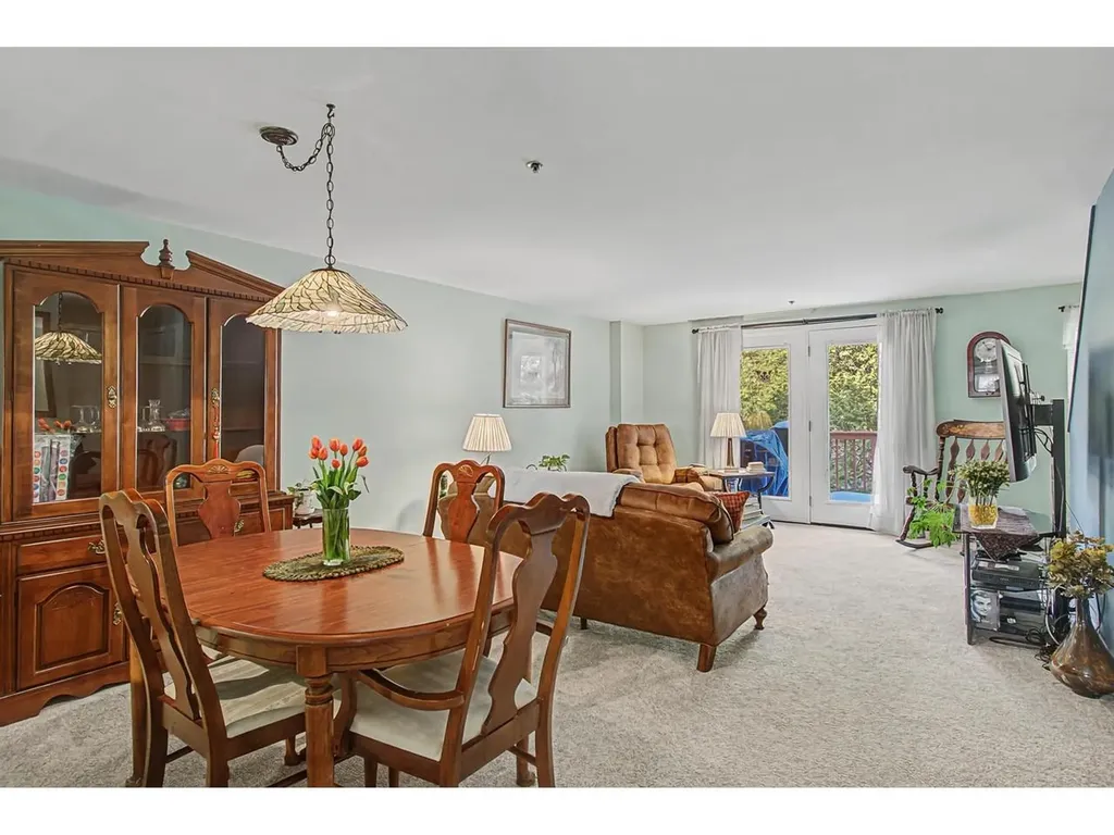 8 Arthur Court Burlington VT 05401