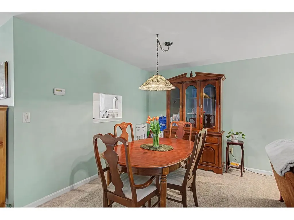 8 Arthur Court Burlington VT 05401