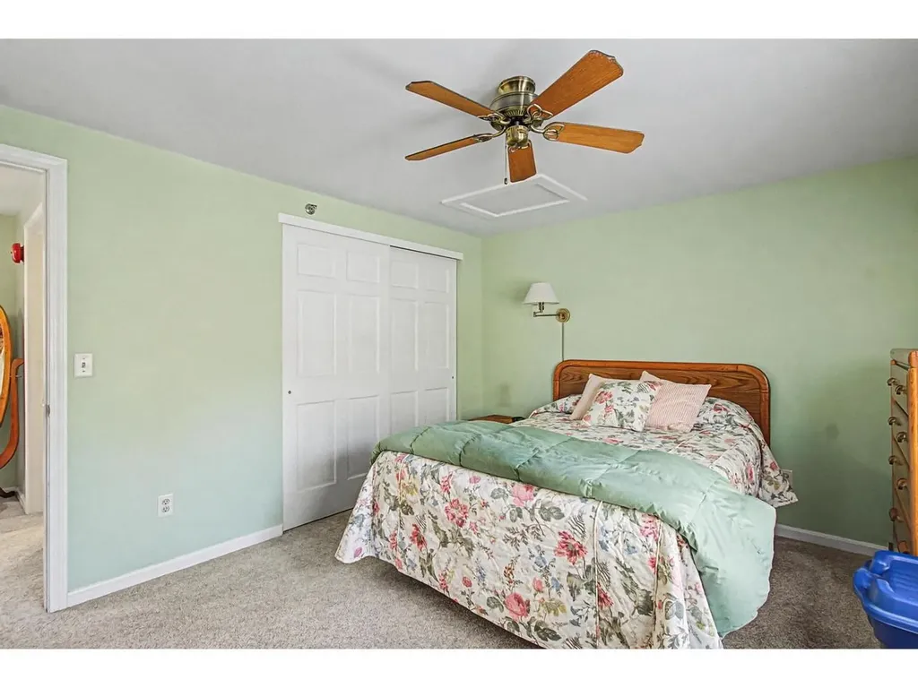 8 Arthur Court Burlington VT 05401