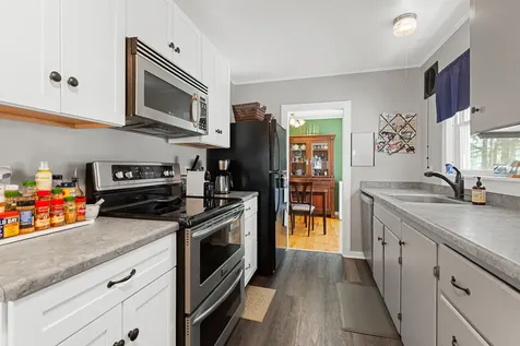 117 Airport Road Hartford VT 05001