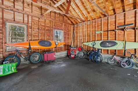 117 Airport Road Hartford VT 05001