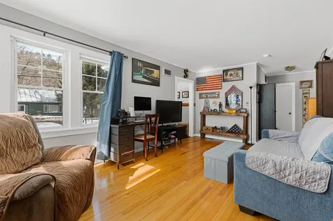 117 Airport Road Hartford VT 05001