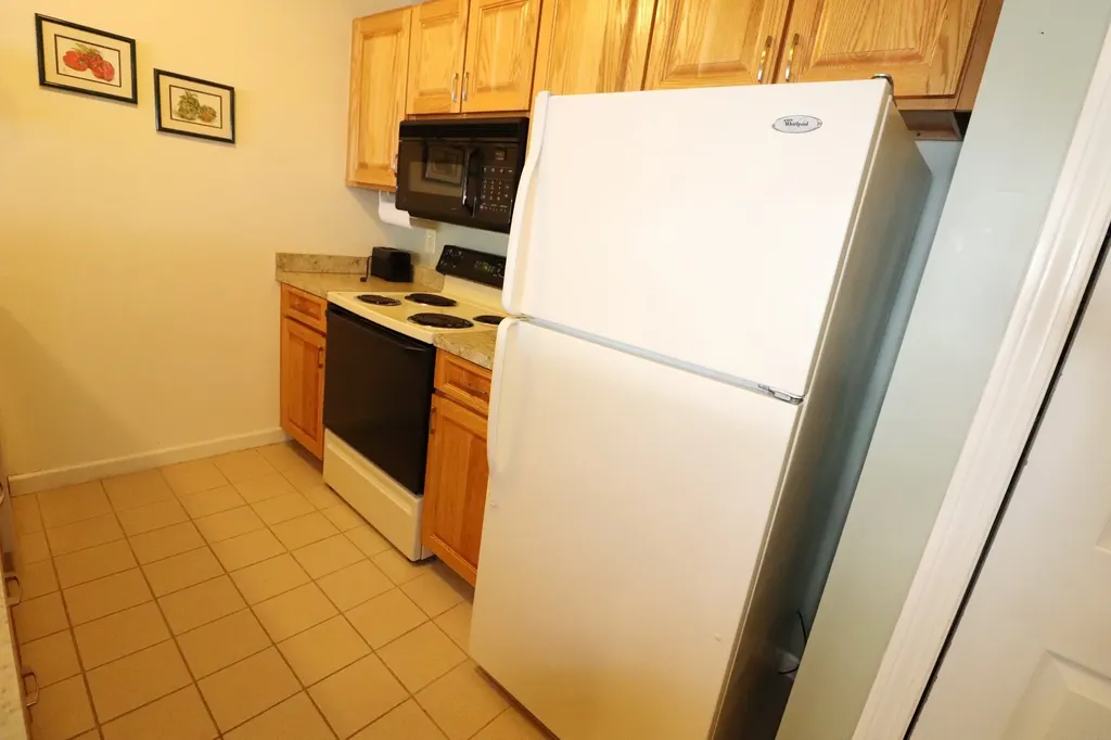 156 Deer Park Drive Woodstock NH 03262