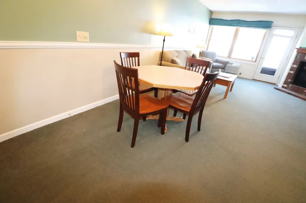 156 Deer Park Drive Woodstock NH 03262