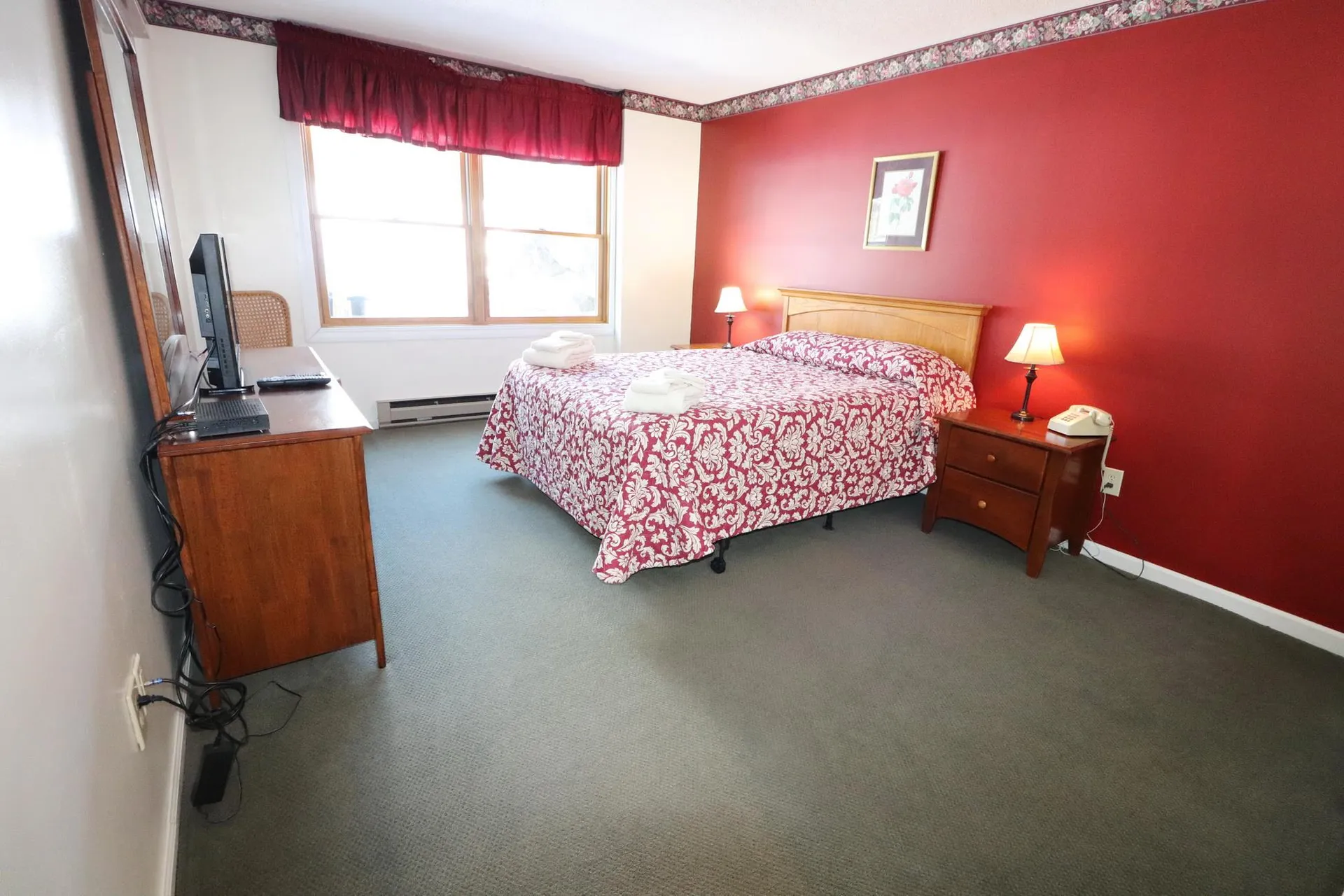 156 Deer Park Drive Woodstock NH 03262
