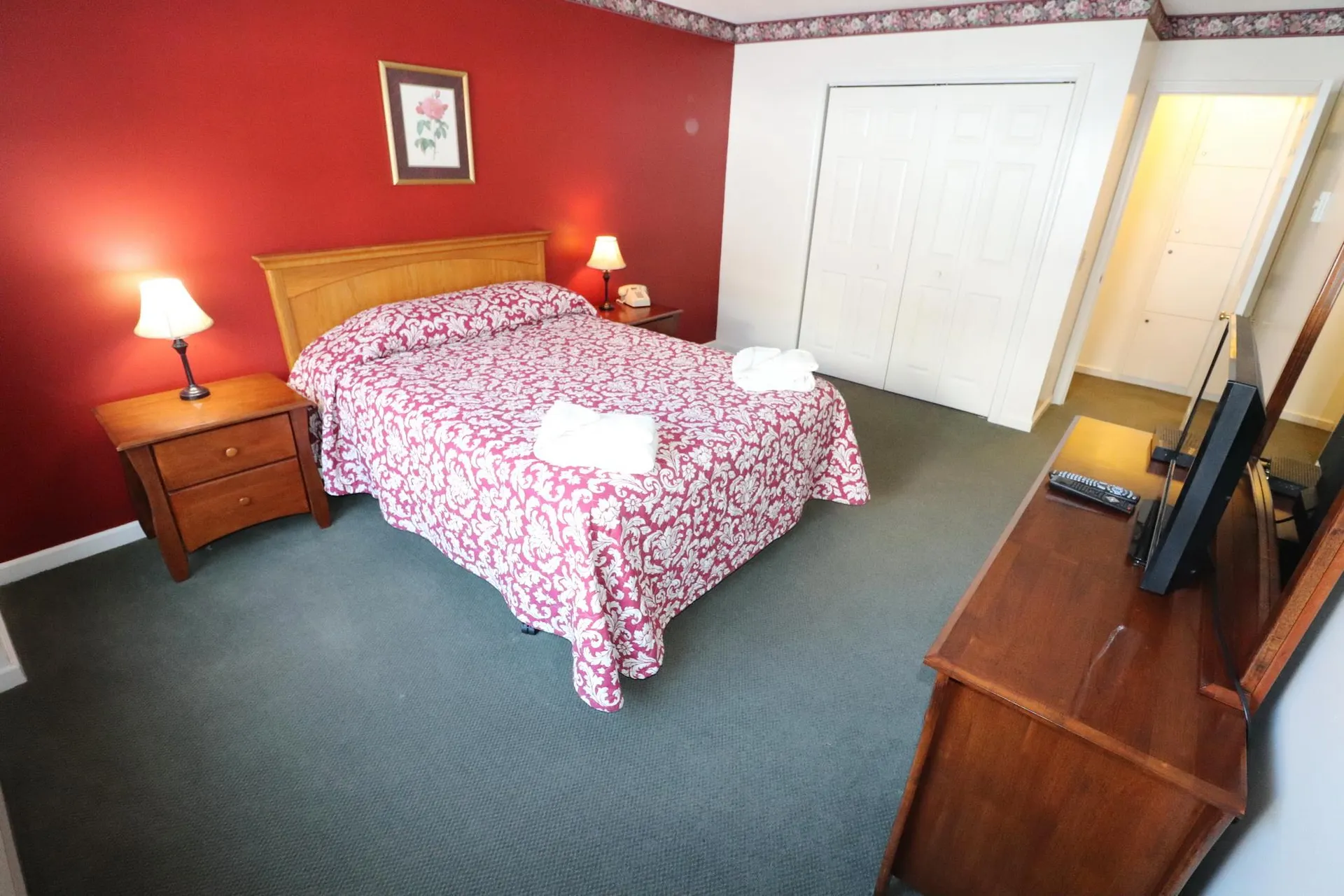 156 Deer Park Drive Woodstock NH 03262