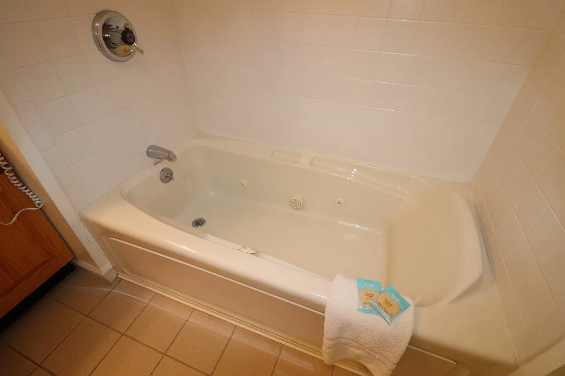 156 Deer Park Drive Woodstock NH 03262