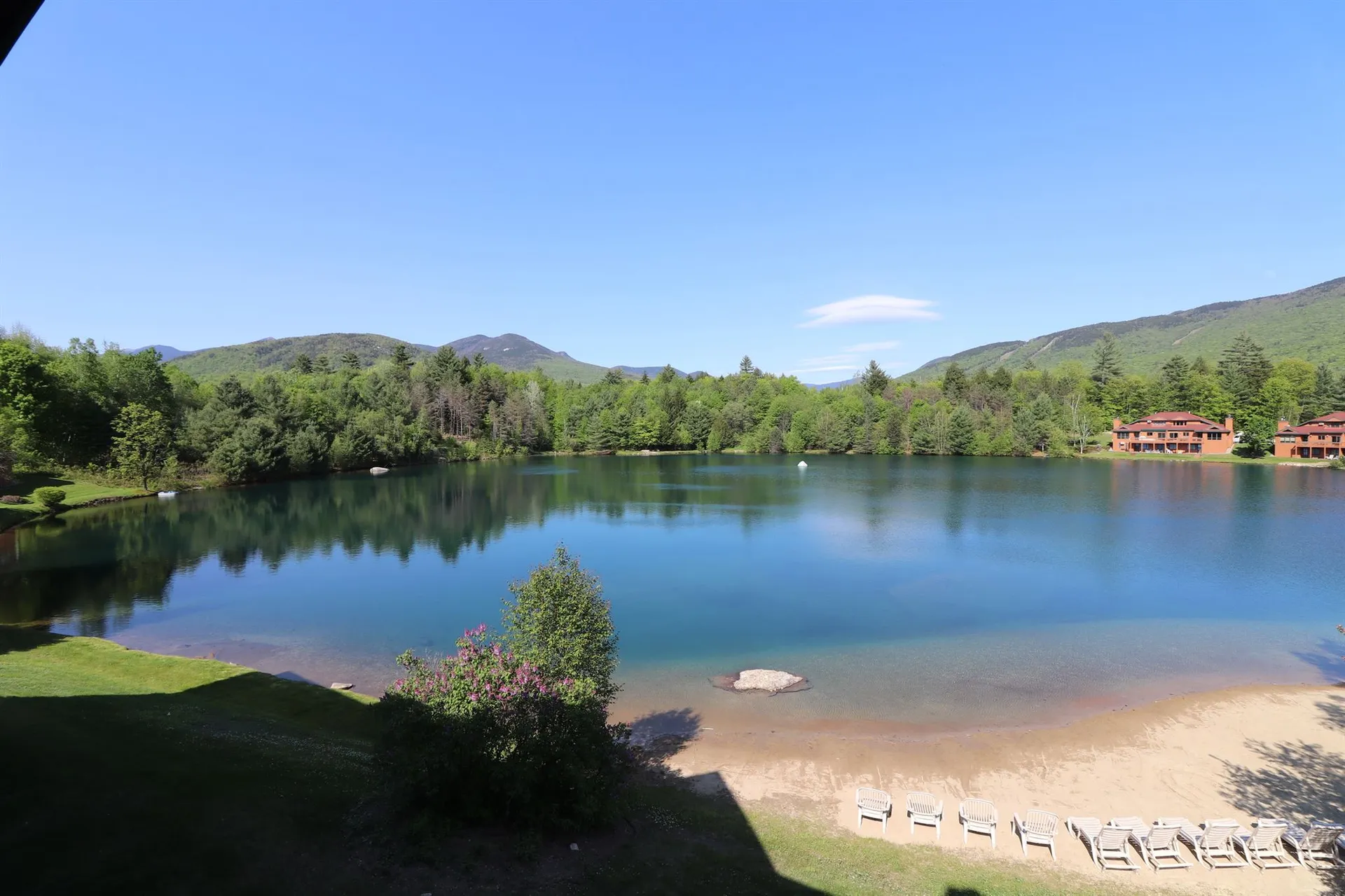 156 Deer Park Drive Woodstock NH 03262