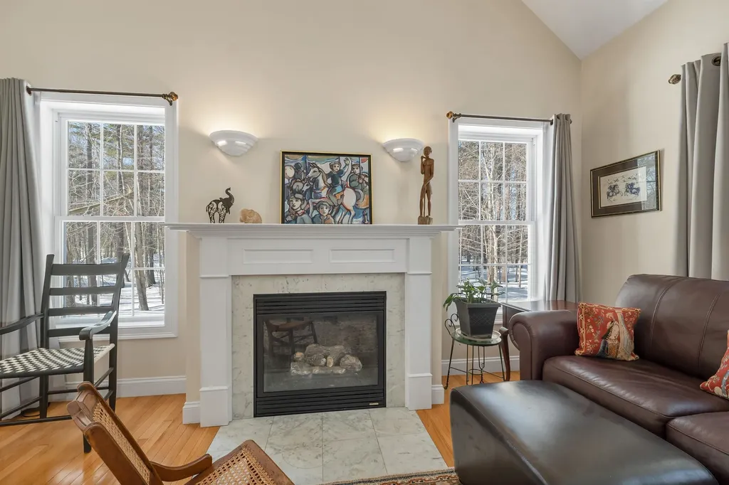 11 Vineyard Drive Stratham NH 03885