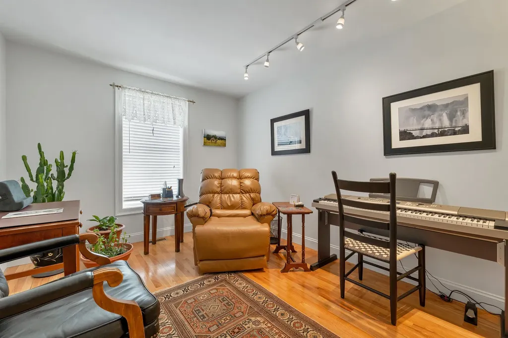 11 Vineyard Drive Stratham NH 03885