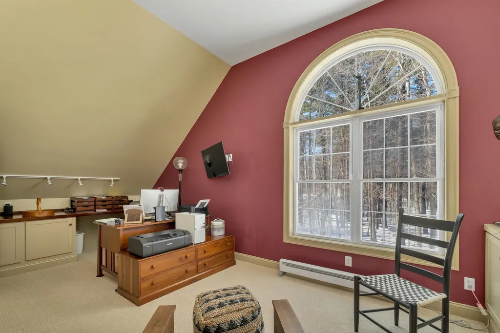 11 Vineyard Drive Stratham NH 03885