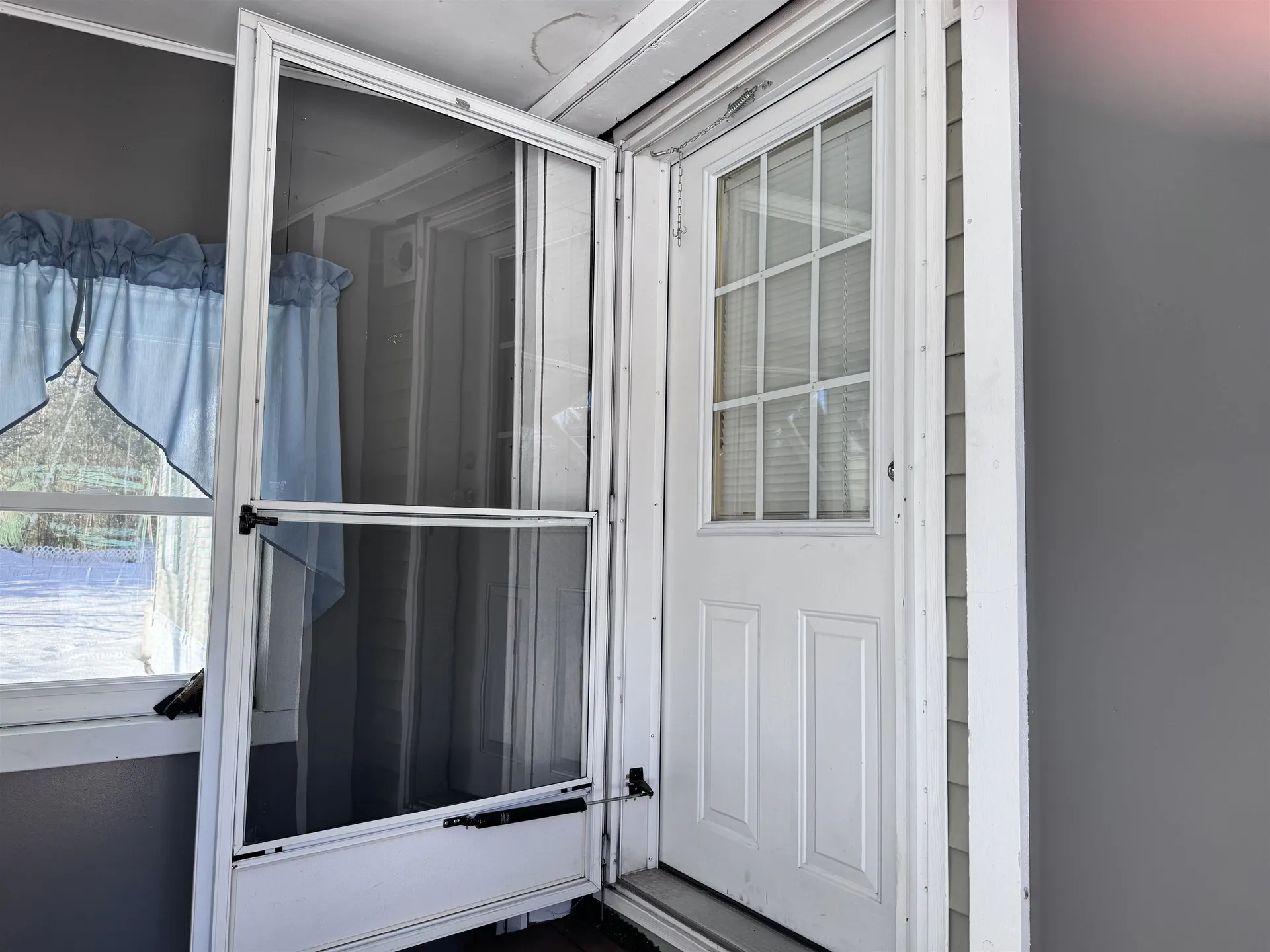 27 Fairway Avenue Newport NH 03773