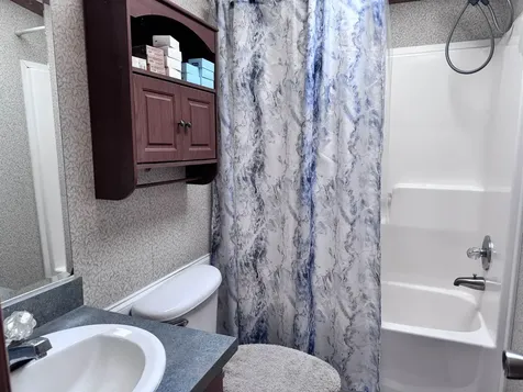 27 Fairway Avenue Newport NH 03773