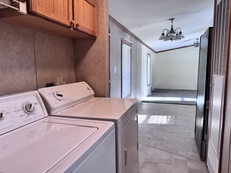 27 Fairway Avenue Newport NH 03773