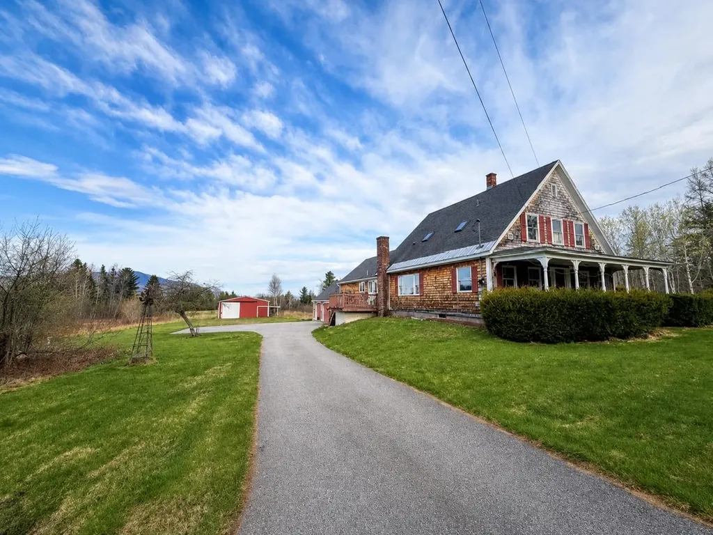 1376 Presidential Highway Jefferson NH 03583
