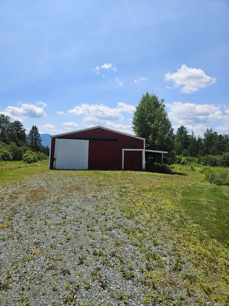 1376 Presidential Highway Jefferson NH 03583