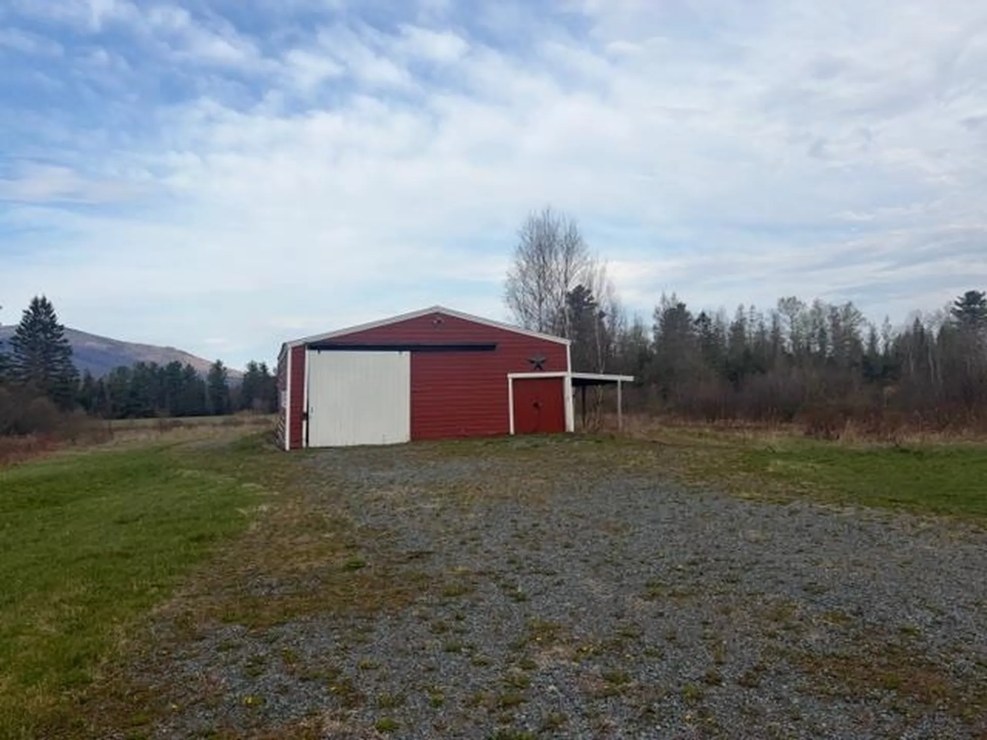 1376 Presidential Highway Jefferson NH 03583