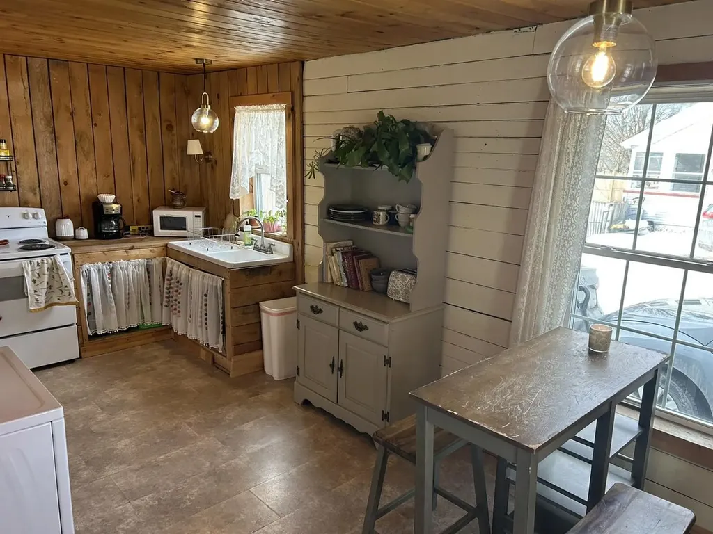 24 East Street Enosburg VT 05450