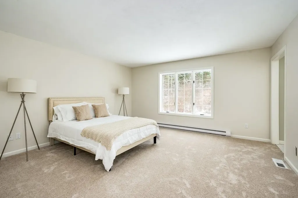 23 Riverview Road Durham NH 03824