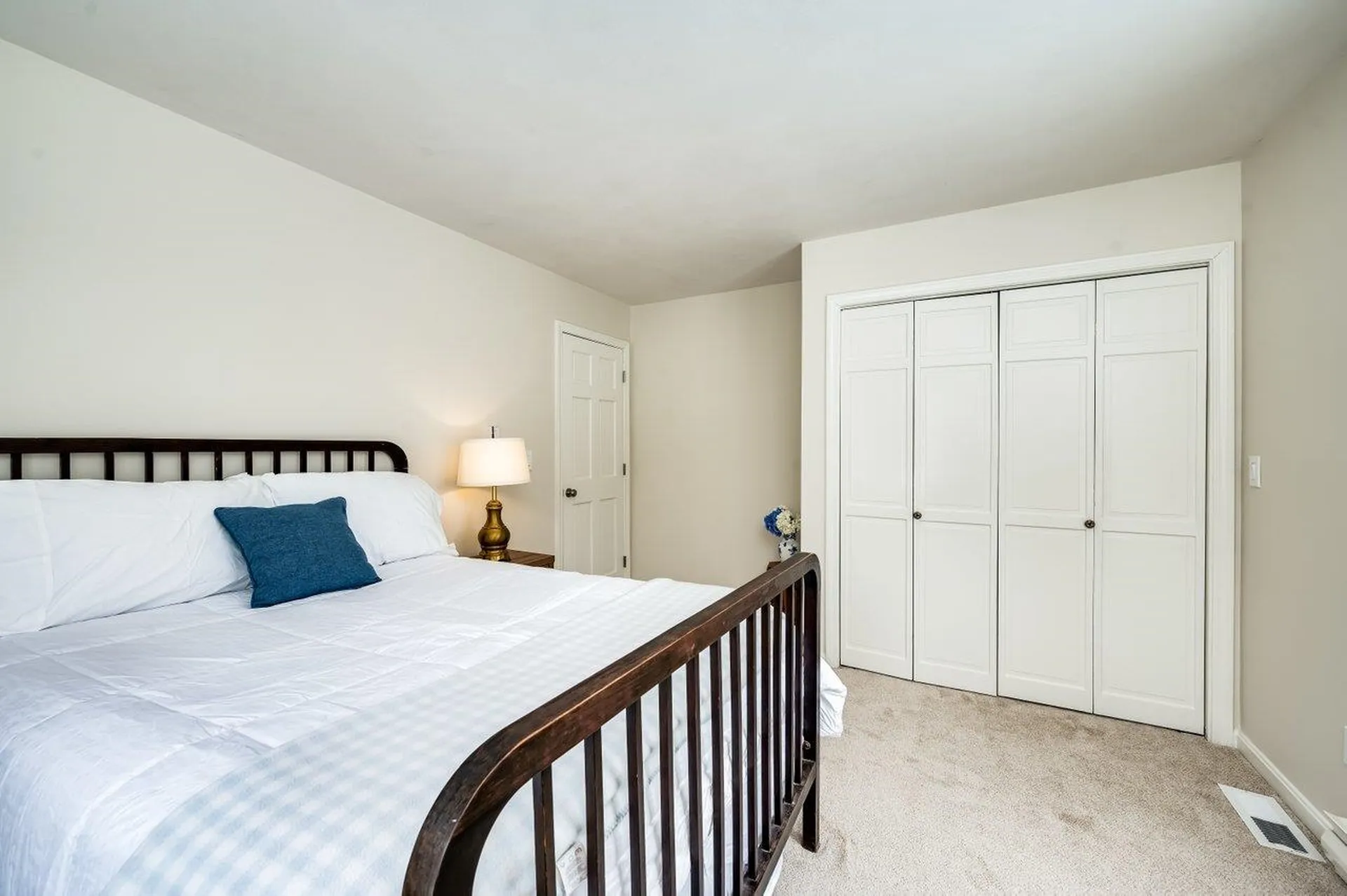 23 Riverview Road Durham NH 03824