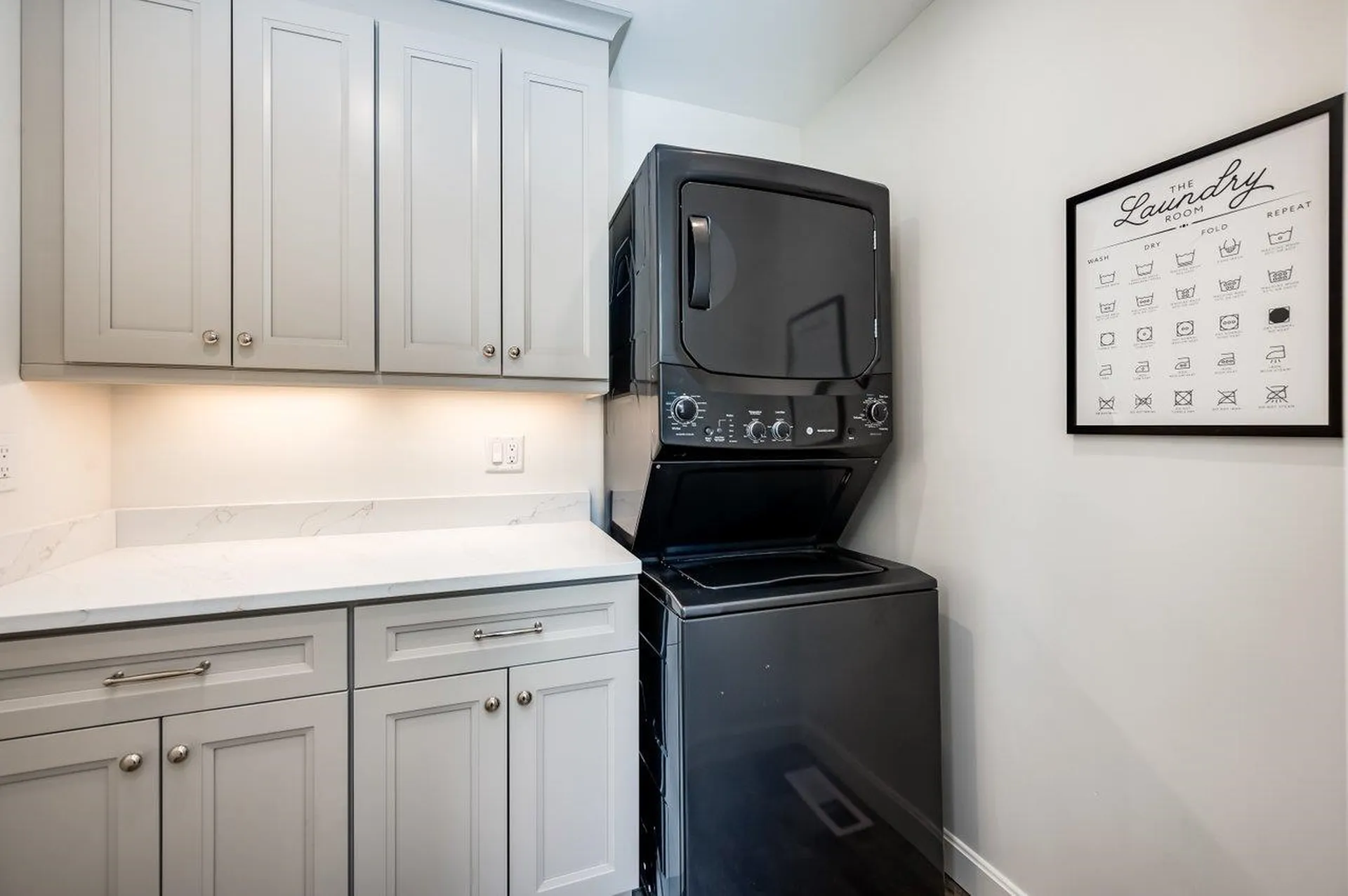 23 Riverview Road Durham NH 03824