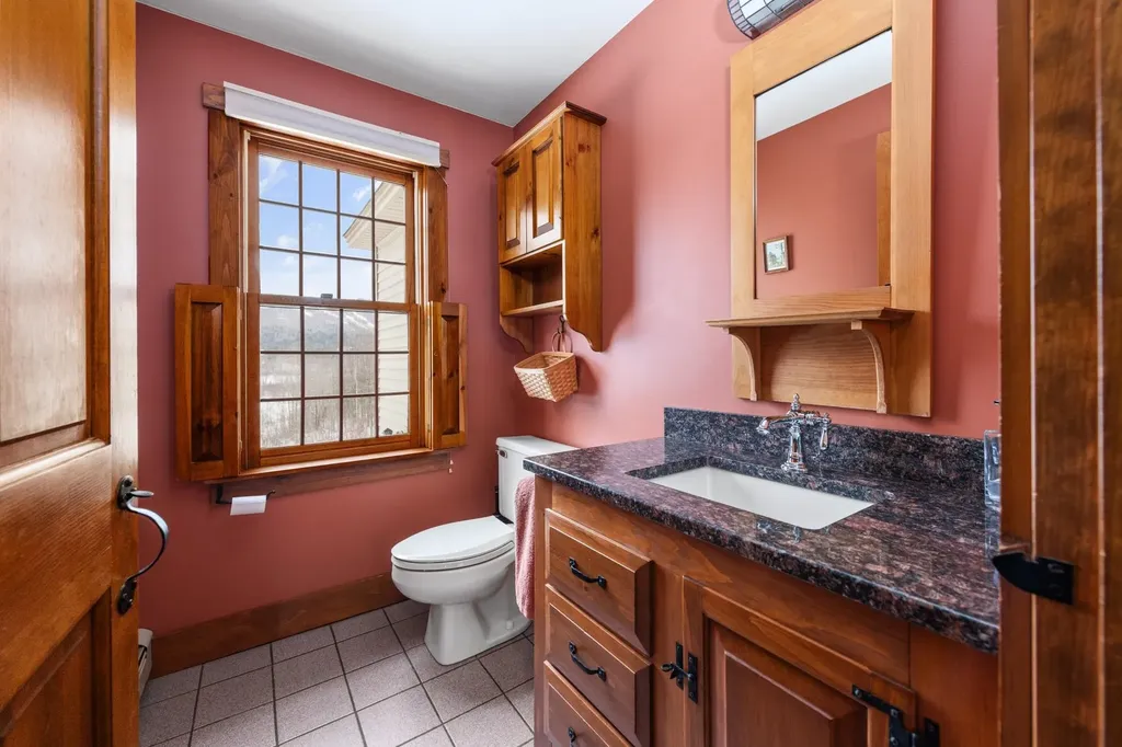 108 Littlefield Road Danbury NH 03230