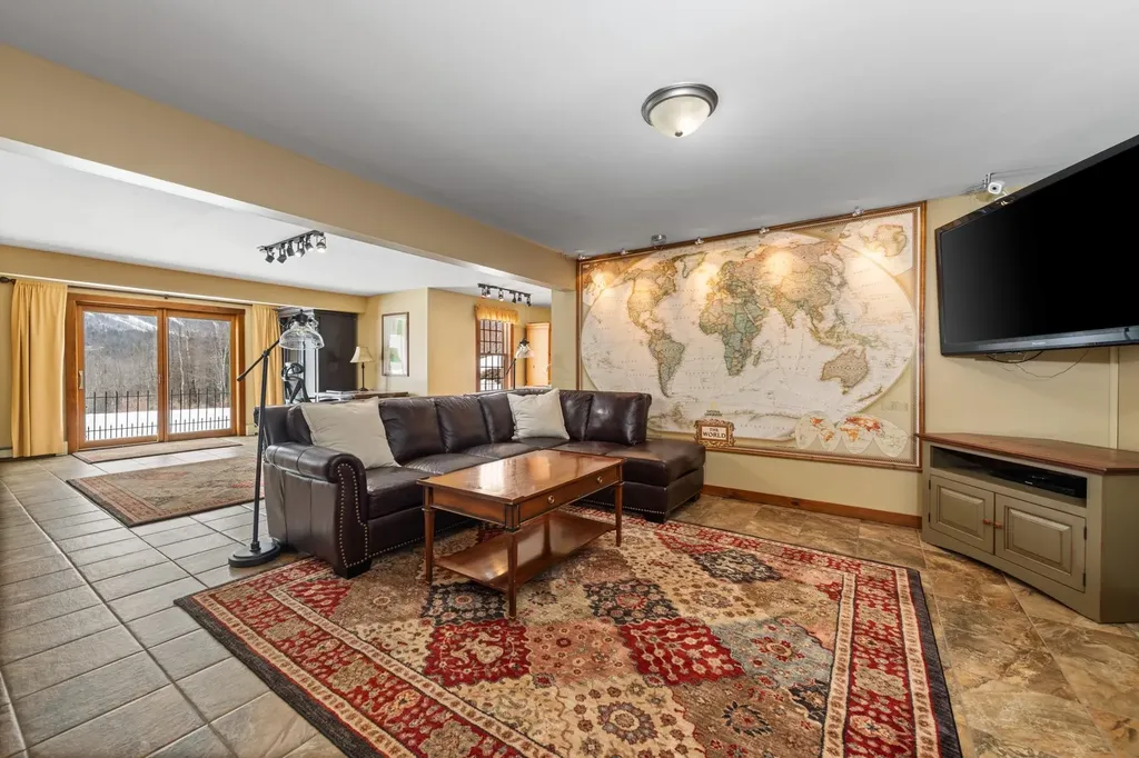 108 Littlefield Road Danbury NH 03230