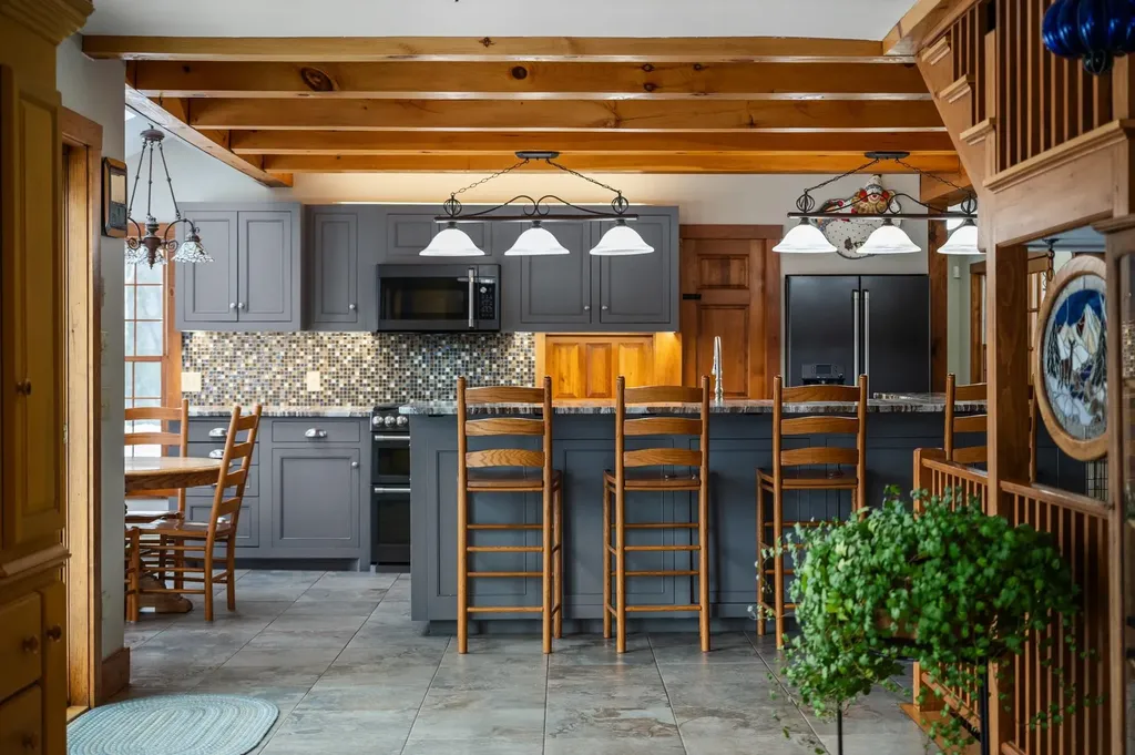 108 Littlefield Road Danbury NH 03230