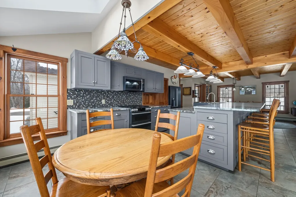 108 Littlefield Road Danbury NH 03230