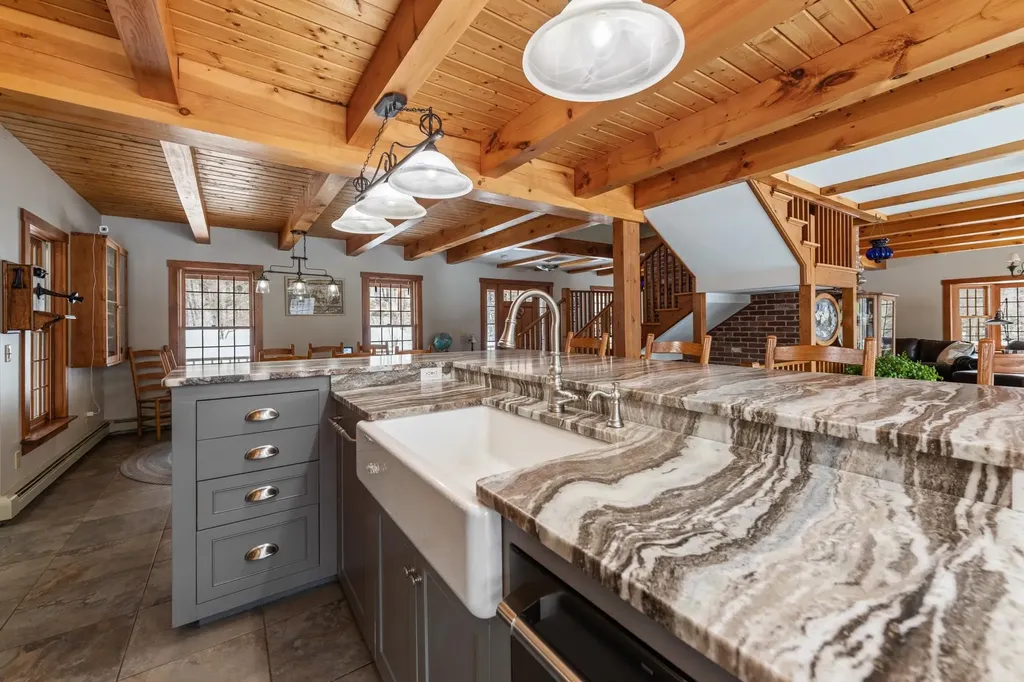 108 Littlefield Road Danbury NH 03230