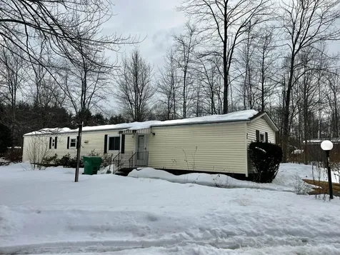 35 Brownstone Lane Rochester NH 03867