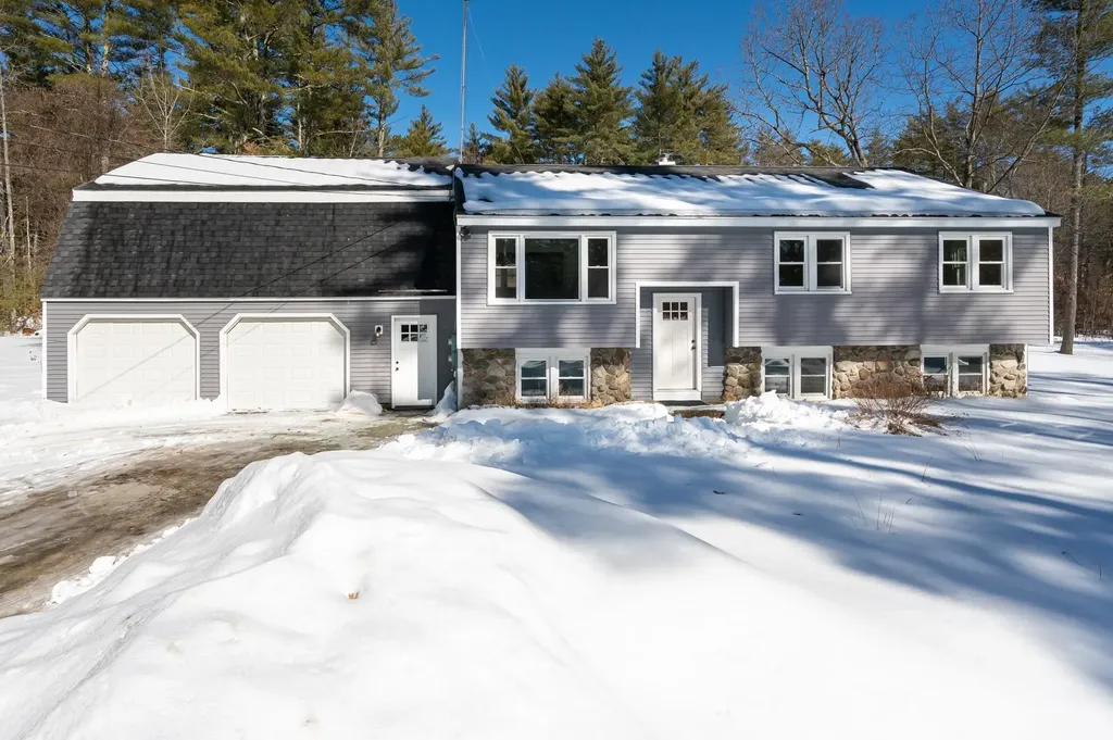 449 Silver Lake Road Hollis NH 03049