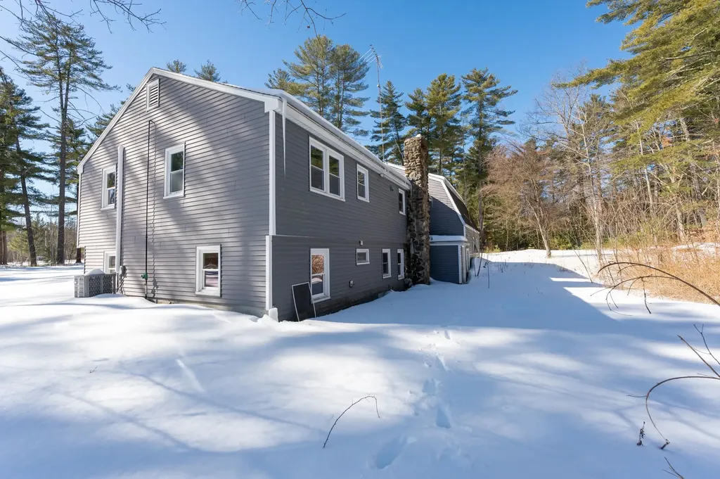 449 Silver Lake Road Hollis NH 03049