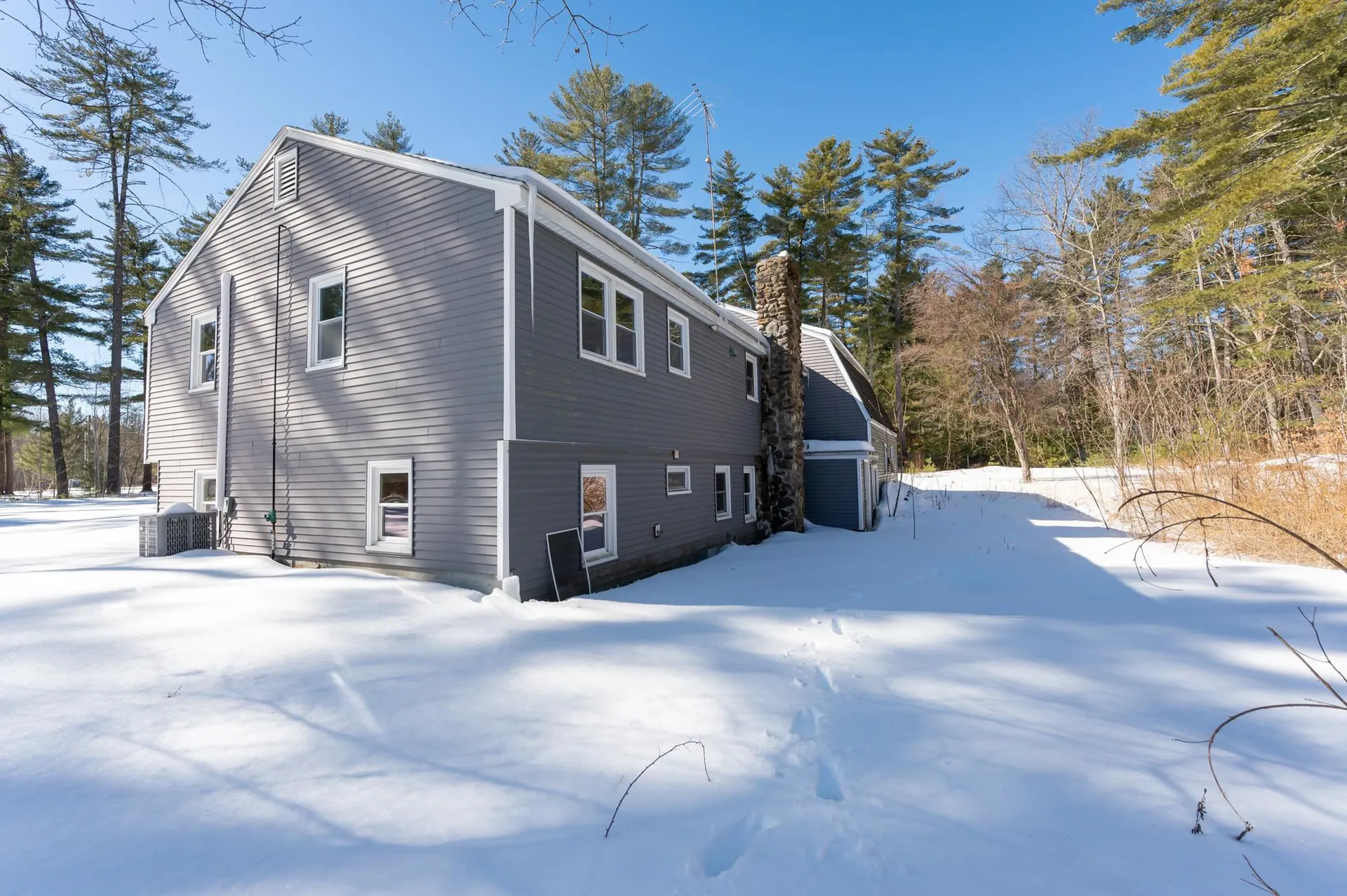 449 Silver Lake Road Hollis NH 03049
