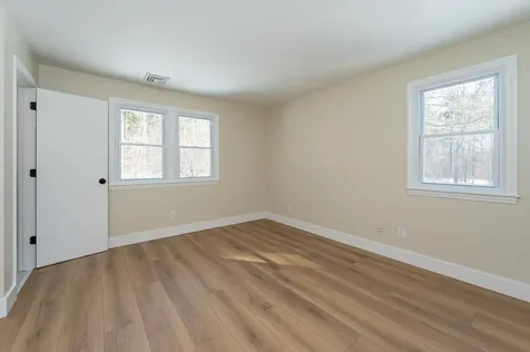 449 Silver Lake Road Hollis NH 03049